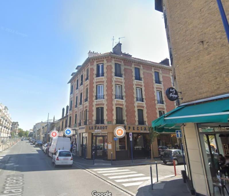 Disponible - Appartement Entier - 10Mn Rer B Aeroport Cdg - Paris Gare Du Nord, T11 Express, Le Bourget, Tout Equipe, Netflix Gratuit, 3 Personnes, 4Eme Etage, Escaliers, Parc Des Expositions, Parking Rue Gratuit Apres 19H Drancy Exterior foto